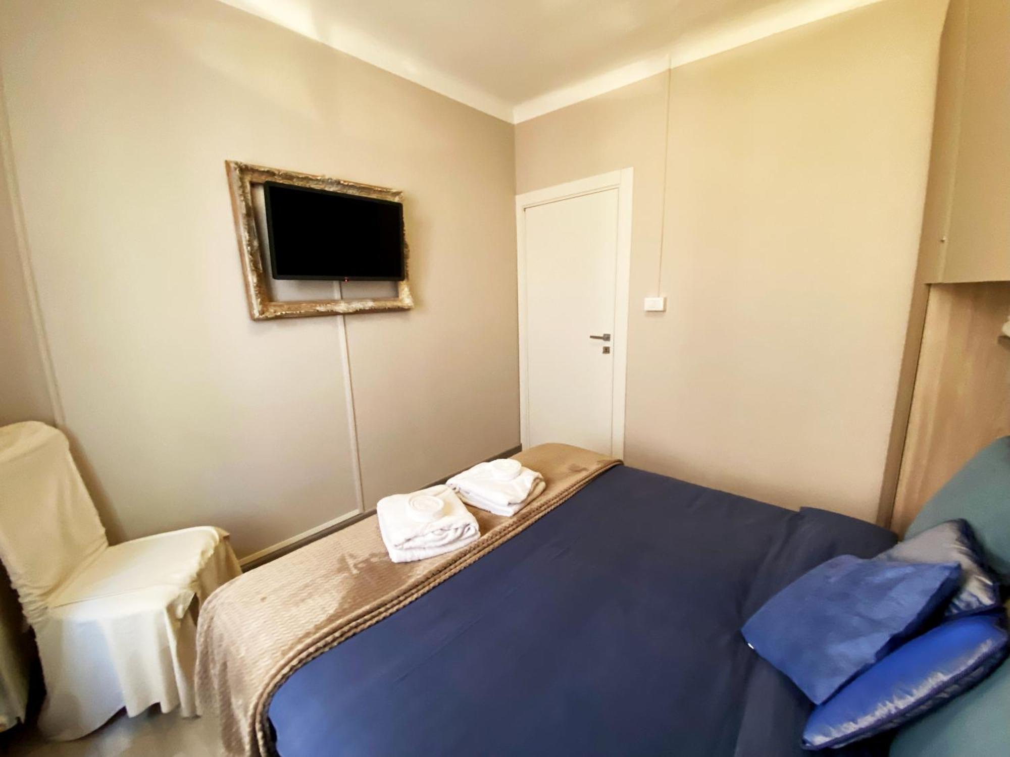 L'Eternita' E' Il Mare Mischiato Col Sole Rimbaud Apartment เวนติมิญา ภายนอก รูปภาพ